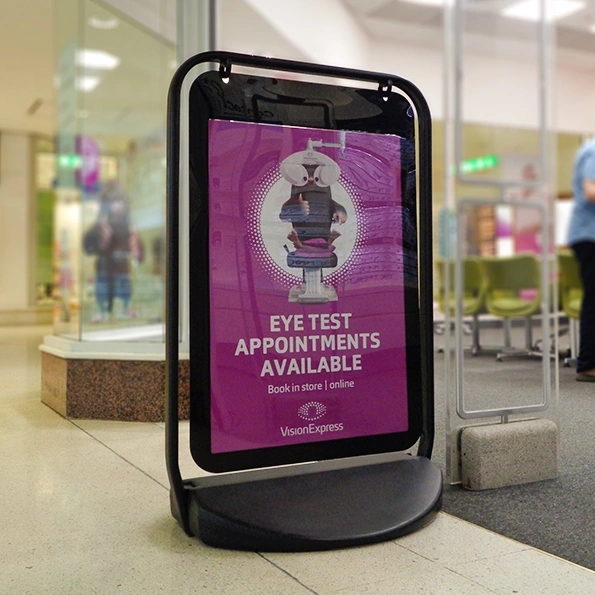  Swinger 4000 In Shopping Centre Showing Vision Express Artwork